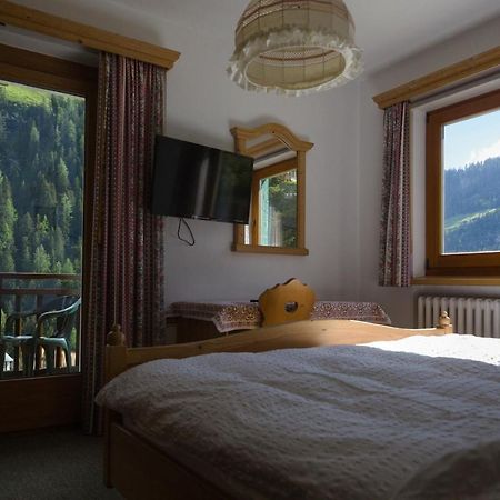 Villa Ula Verda- Apartments Marianna Santa Cristina Val Gardena Dış mekan fotoğraf